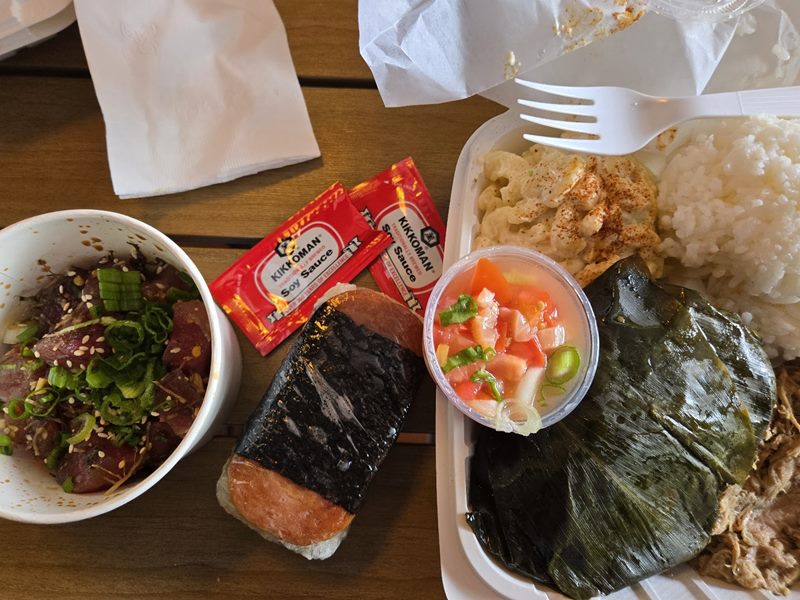 Kauai Family Restaurant food